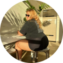 Maree Leon avatar